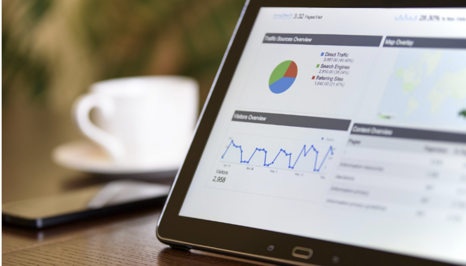 今年上半年，中国游戏产业收入约1443亿元，同比下降2.39%